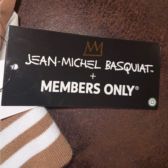 Members Only tan/brown Jean-Michel Basquiat Varsity style jacket XL NWT - Picture 5 of 7